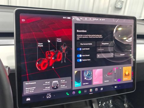 Used 2022 Tesla Model 3 Long Range AWD/4WD image 37