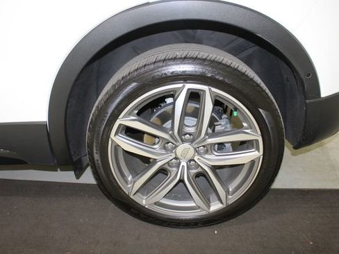 Used 2022 Cadillac XT4 Sport image 16