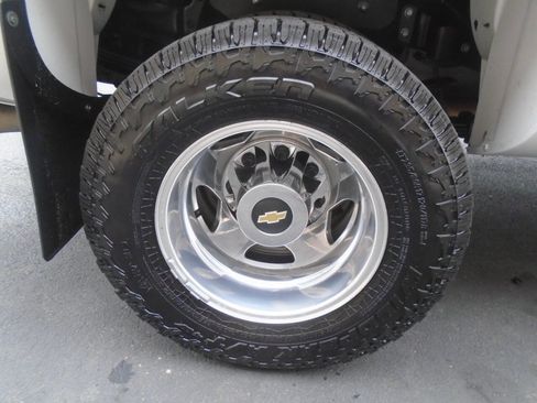 Used 2013 Chevrolet Silverado 3500 LTZ w/ LTZ Plus Package image 30