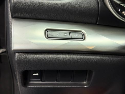 Used 2022 Nissan Maxima SV w/ Floor Mat Group FWD image 30