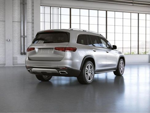 Used 2023 Mercedes-Benz GLS 450 4MATIC image 23