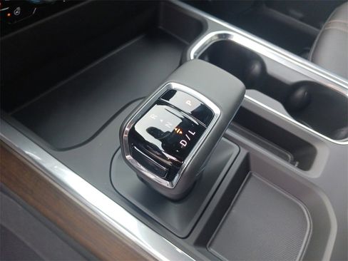 New 2026 Chevrolet Silverado 1500 High Country image 37