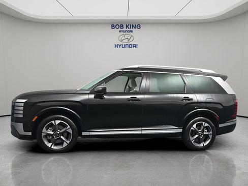 New 2026 Hyundai Palisade Limited FWD image 3