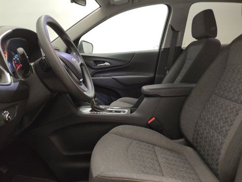 Used 2022 Chevrolet Equinox LT FWD image 17