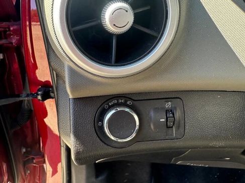 Used 2019 Chevrolet Sonic LT w/ Convenience Package image 38