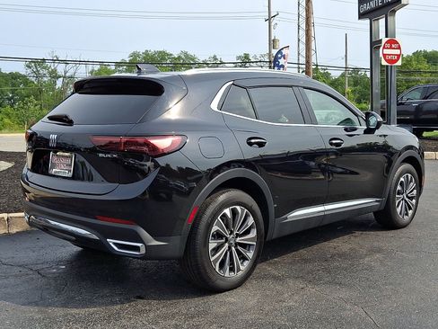 Used 2025 Buick Envision Preferred AWD/4WD image 6