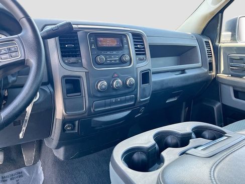 Used 2013 RAM 1500 Express RWD image 19