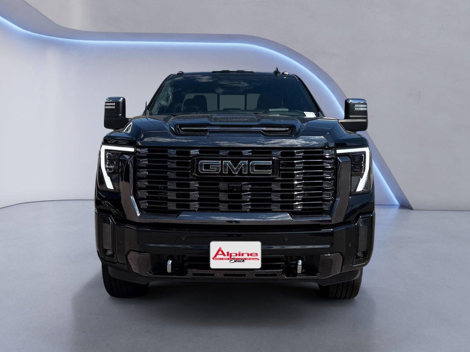 Certified 2024 GMC Sierra 2500 Denali Ultimate w/ Max Trailering Package AWD/4WD image 8
