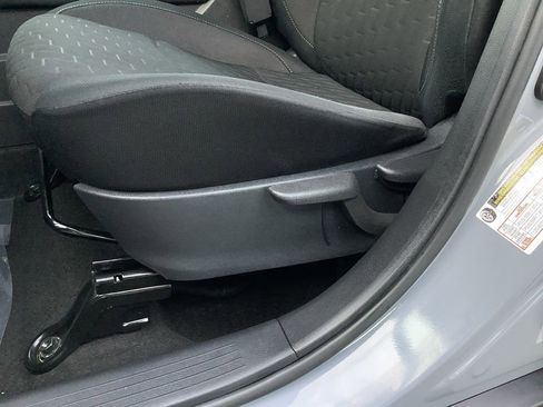 Used 2023 Nissan Kicks SV image 25