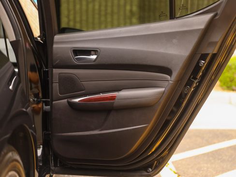 Used 2016 Acura TLX V6 w/ Technology Package image 41