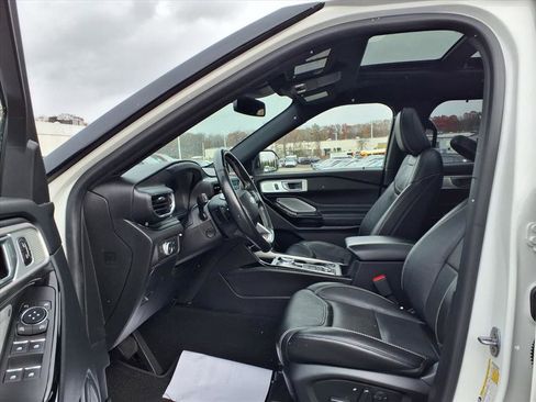 Used 2021 Ford Explorer ST w/ Equipment Group 401A image 11