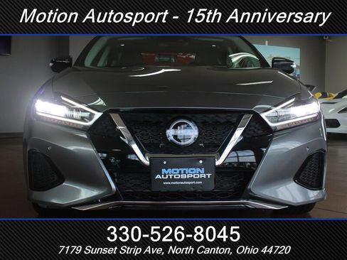 Used 2023 Nissan Maxima SL FWD image 42