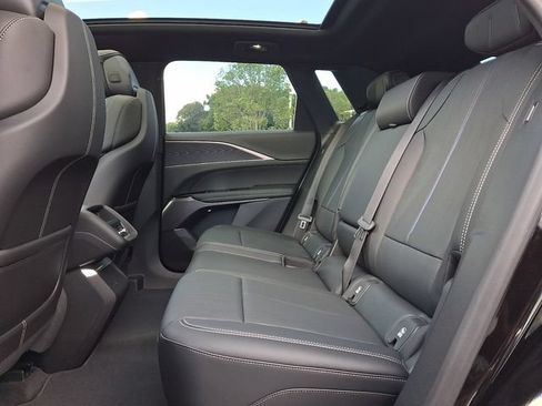 Certified 2026 Cadillac Lyriq Sport AWD/4WD image 8