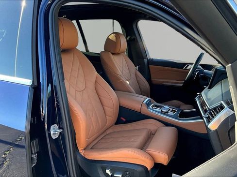 Used 2024 BMW X5 xDrive50e w/ Premium Package image 29