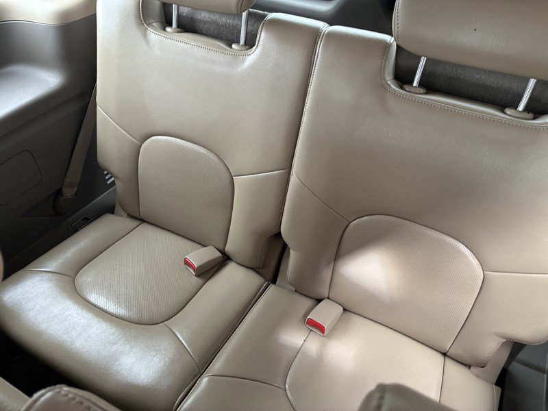 Used 2010 Nissan Pathfinder LE w/ Navigation Pkg AWD/4WD image 20