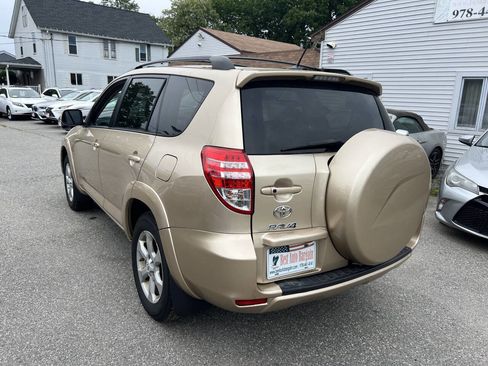 Used 2011 Toyota RAV4 Limited w/ Limited Extra Value Pkg AWD/4WD image 8