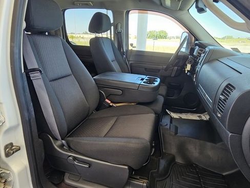 Used 2013 Chevrolet Silverado 3500 LT w/ Interior Plus Package image 18