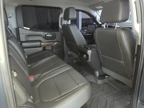 Used 2019 Chevrolet Silverado 1500 LT Trail Boss AWD/4WD image 29
