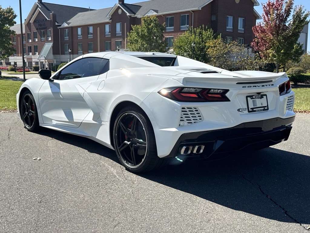 Used 2022 Chevrolet Corvette Stingray Convertible w/ 1LT RWD image 10