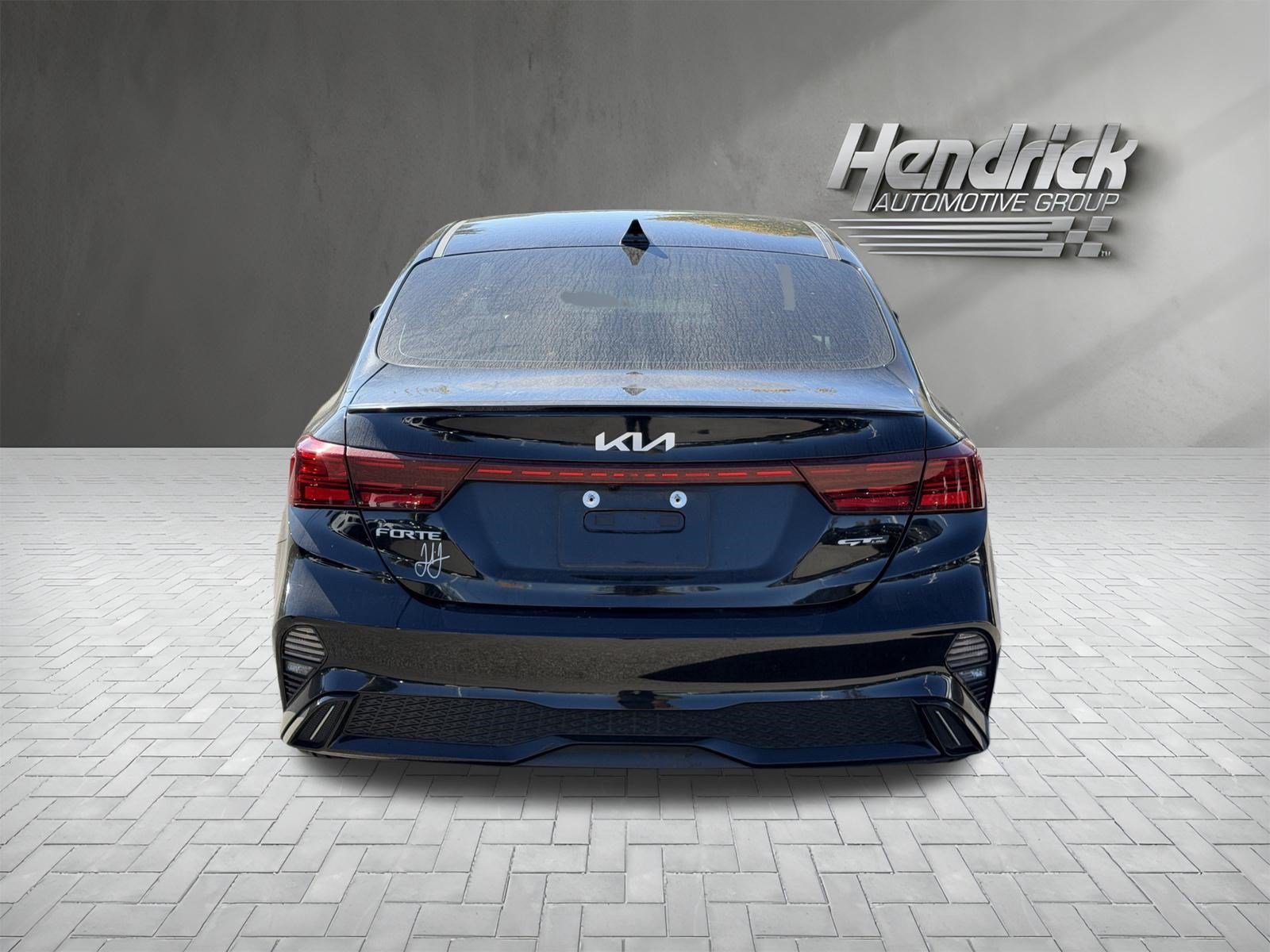 Used 2023 Kia Forte GT-Line w/ GT-Line Premium Package FWD image 8