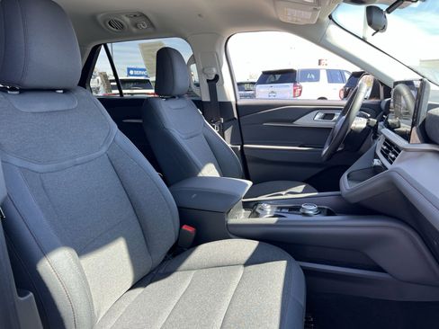 New 2026 Ford Explorer Active image 27