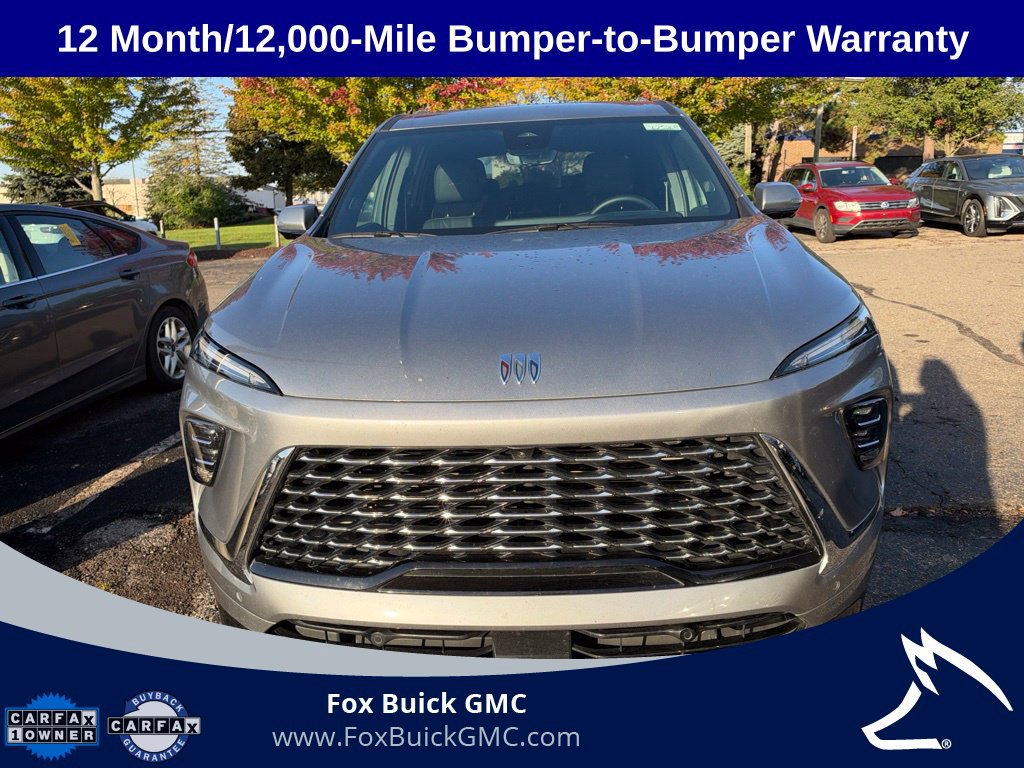 Used 2026 Buick Enclave Avenir w/ Super Cruise Package AWD/4WD image 2