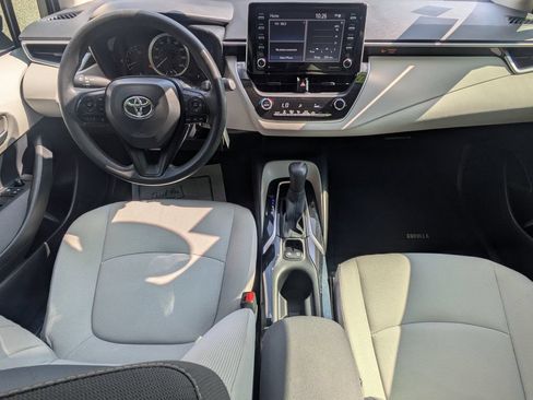 Used 2021 Toyota Corolla LE FWD image 13