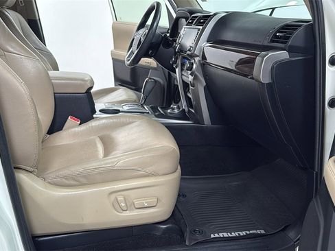 Used 2020 Toyota 4Runner Limited image 18