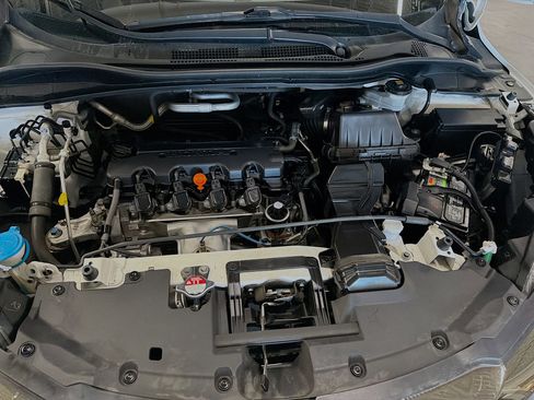 Used 2020 Honda HR-V LX image 32