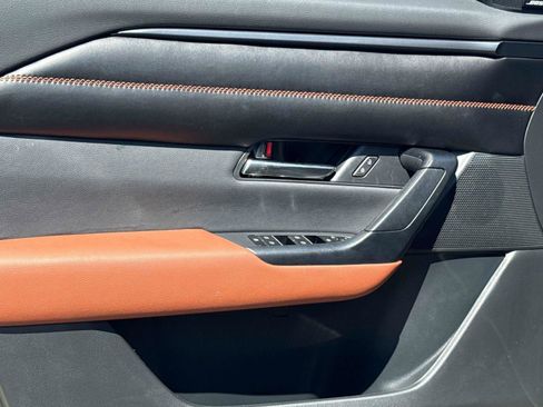 Certified 2024 MAZDA CX-50 2.5 Turbo w/ Weather Package image 18