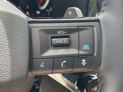 New 2026 Nissan Pathfinder Platinum w/ Lighting Package AWD/4WD image 36