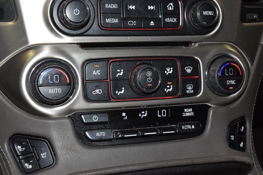 Used 2015 GMC Yukon XL Denali w/ Touring Package AWD/4WD image 13