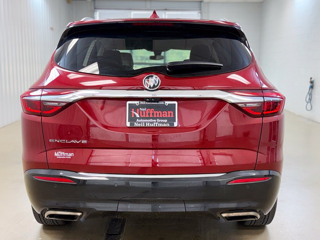 Used 2020 Buick Enclave Essence w/ Sound and Sites Package FWD image 6