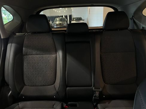 Used 2025 Kia Seltos S FWD image 39