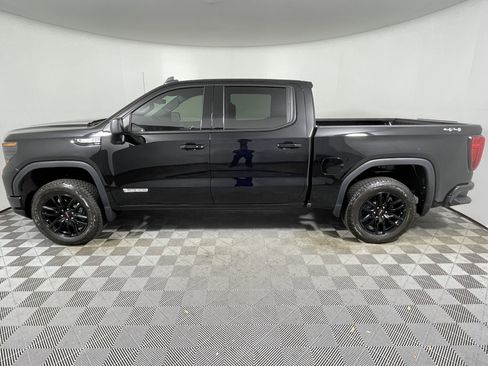 Used 2025 GMC Sierra 1500 Elevation image 2