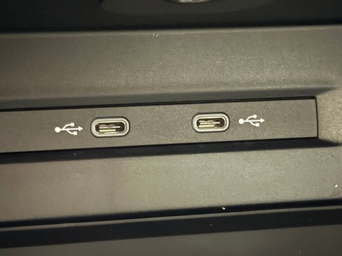 New 2025 Volkswagen Taos SE image 14