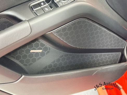 Used 2022 Porsche 718 Cayman RWD image 22