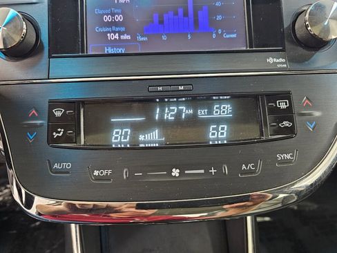 Used 2013 Toyota Avalon XLE Touring image 24