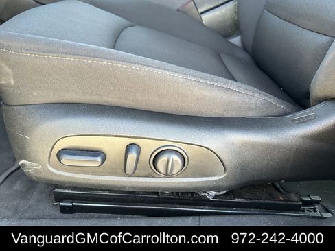 Used 2025 Chevrolet Malibu LT FWD image 25
