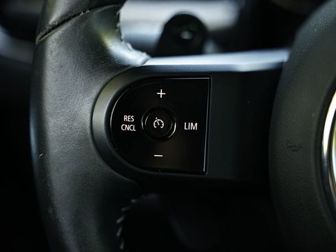 Used 2024 MINI Cooper Clubman S FWD image 33