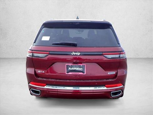 New 2025 Jeep Grand Cherokee Overland w/ Luxury Tech Group IV image 3