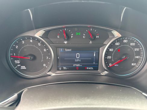 Used 2023 Chevrolet Equinox LT FWD image 17