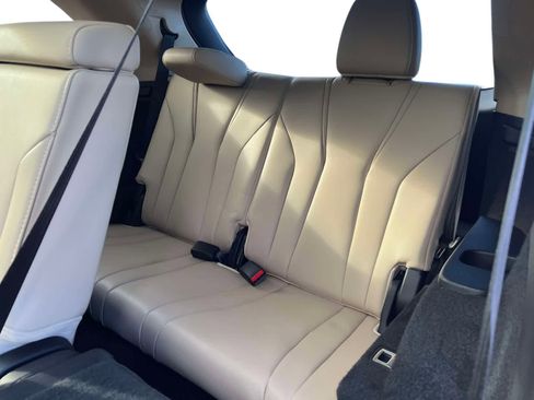 Used 2023 Acura MDX FWD w/ Technology Package image 17