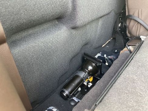 New 2025 Ford F350 King Ranch w/ Chrome Package image 34