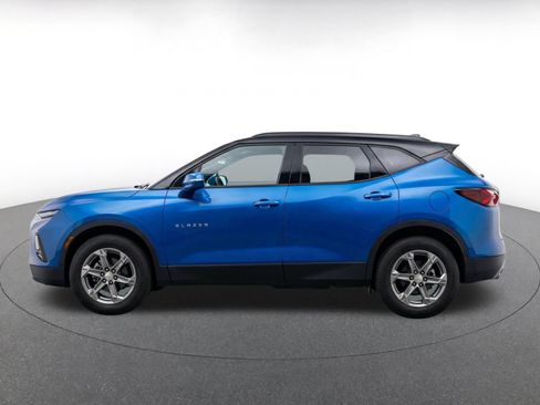 Used 2026 Chevrolet Blazer LT AWD/4WD image 4