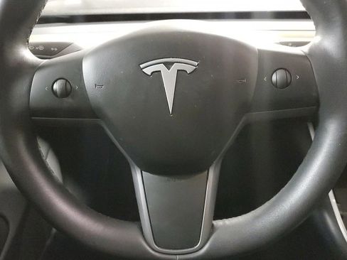 Used 2020 Tesla Model 3 Long Range image 12