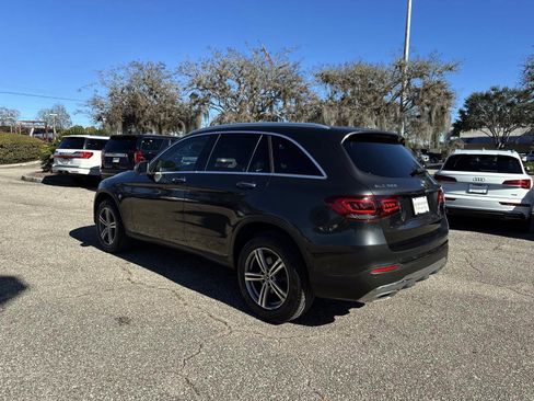 Used 2021 Mercedes-Benz GLC 300 image 3