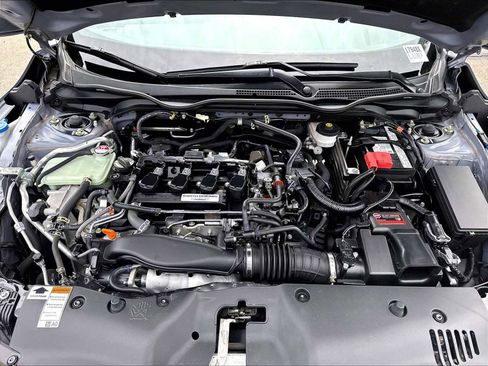 Used 2018 Honda Civic Sport image 13