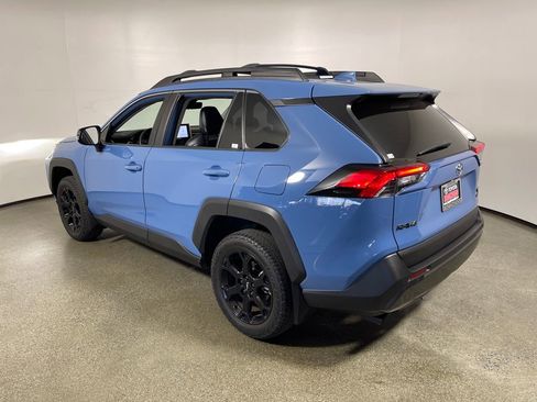 Certified 2022 Toyota RAV4 TRD Off-Road image 5