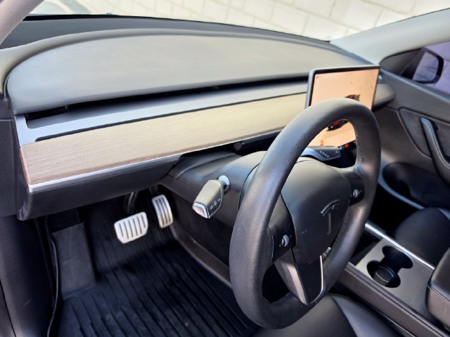 Used 2022 Tesla Model Y Performance AWD/4WD image 20